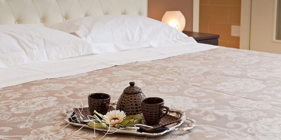 Hotel La Campana Casarano Bagian luar foto