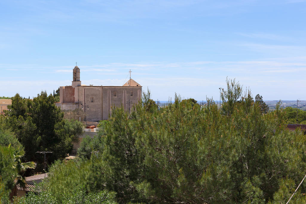 Hotel La Campana Casarano Bagian luar foto